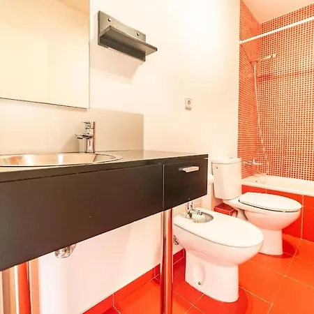 Quintanilla アパート フェロル